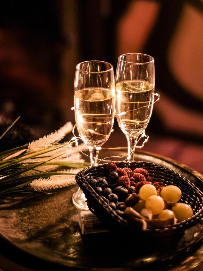 Utopia Alicante - Hotel Boutique Para Adultos Luaran gambar